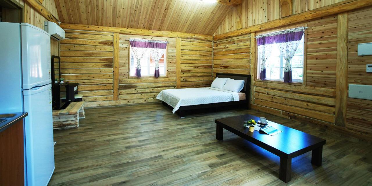 Jeju Joa Log Pension Sogüpcho Exteriér fotografie